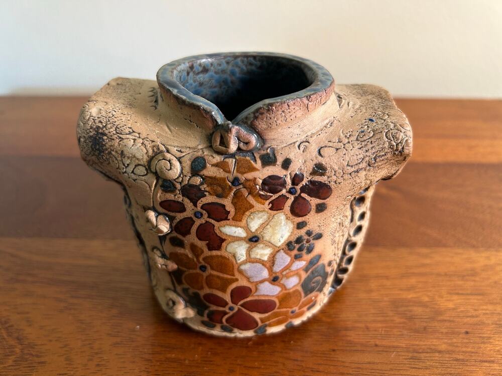 Handmade Taiwanese Pottery Palace Flower Vase | Vintage footed Hand-painted
